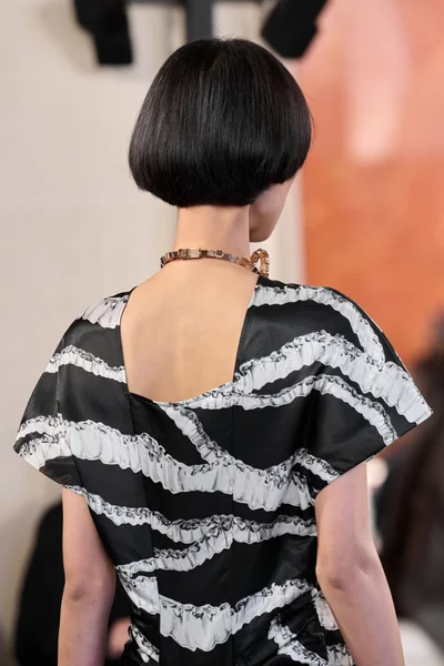 Look 83